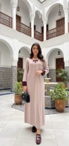 Jelaba en laine cachemire rose