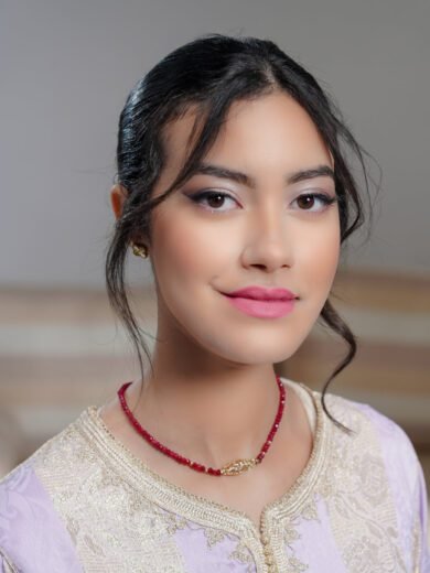 Caftan Johara en fils d’or avec travail artisanal marocain