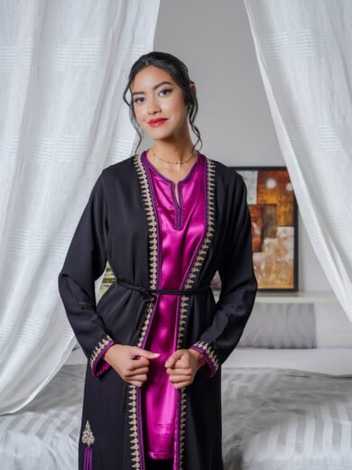 Ensemble Chic en crêpe de soie noir pour femme