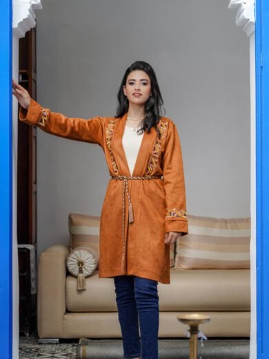 Cap Daim Camel élégant en faux daim brodé