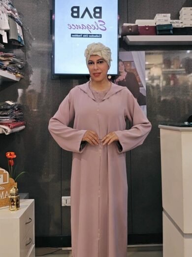 jelaba en crêpe et caftan jacquard ton sur ton travaillés en Randa fait main